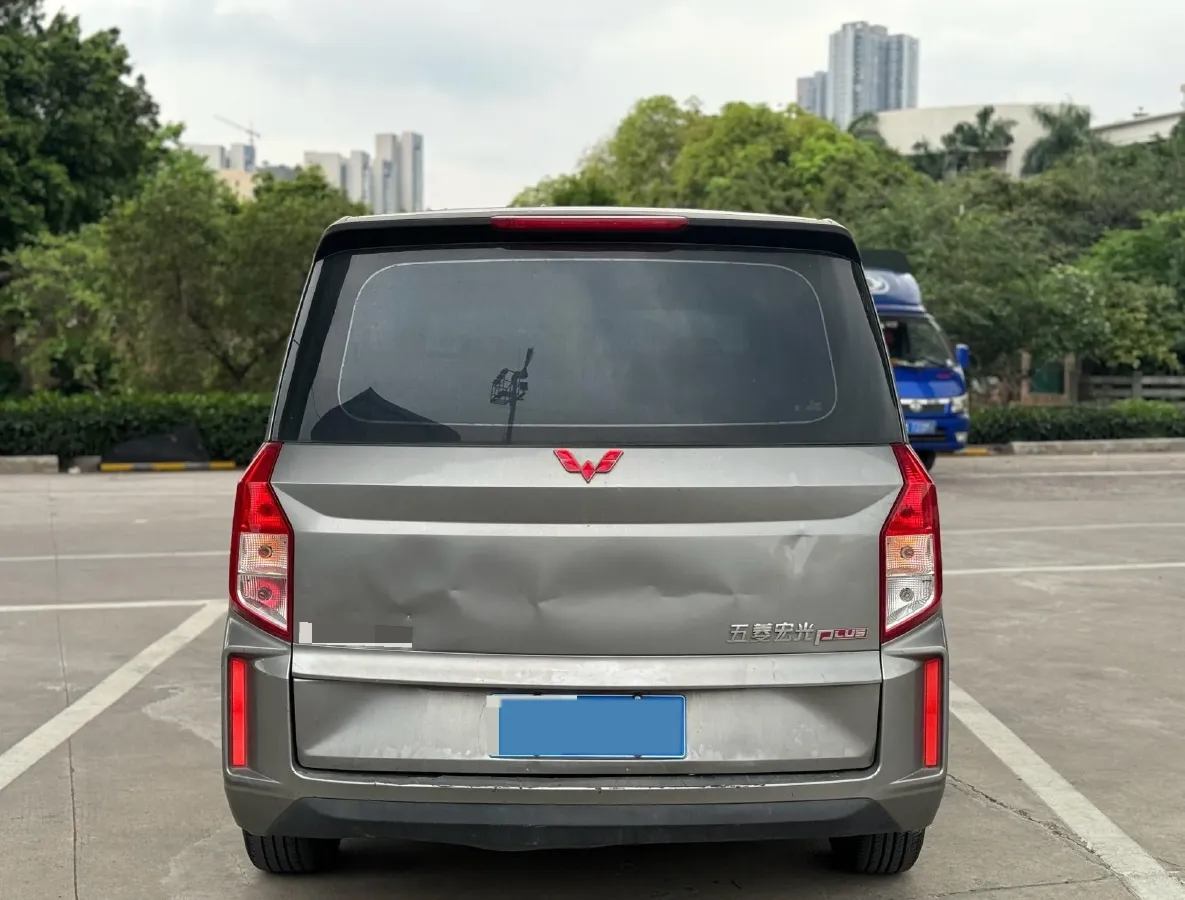 2019 Venucia M50V 1.5L 112HP L4 5MT,autocango,china used car exporter,china ev exporter,chinese used car exporter,chinese used ev exporter