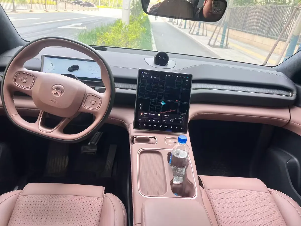 2024 NIO ES6 BEV 75KWH,autocango,china used car exporter,china ev exporter,chinese used car exporter,chinese used ev exporter