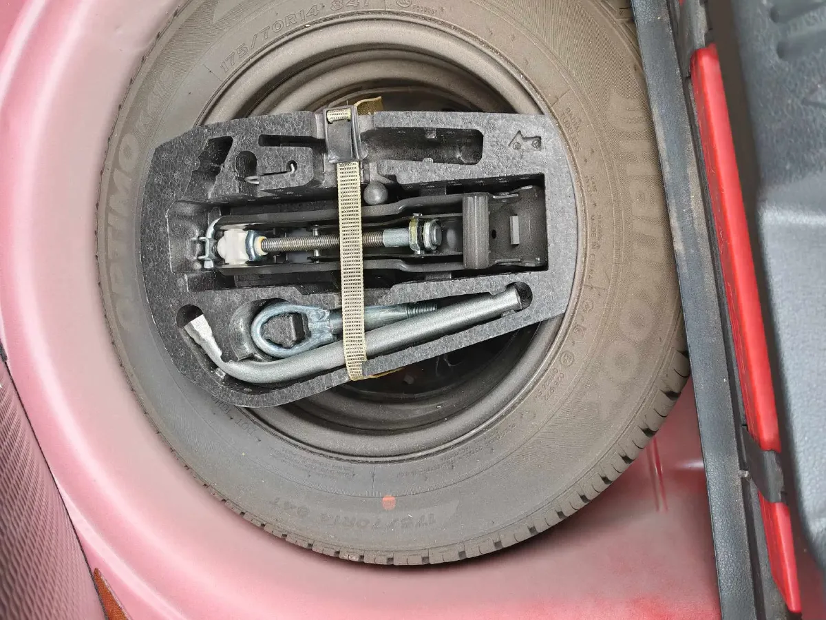 2016 Volkswagen Polo 1.6L 110HP L4 6AT,autocango,china used car exporter,china ev exporter,chinese used car exporter,chinese used ev exporter