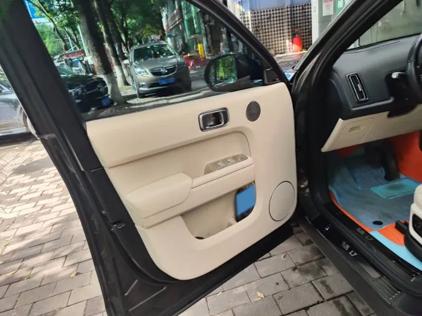 2023 Li L7 Range Extended 154HP REEV 40.9KWH,autocango,china used car exporter,china ev exporter,chinese used car exporter,chinese used ev exporter