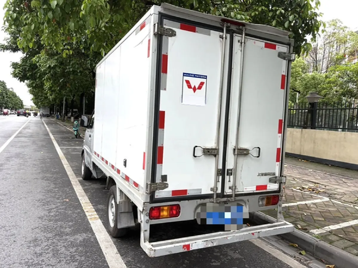 2022 WuLing RongGuang Mini Truck 1.5L 99HP L4 5MT,autocango,china used car exporter,china ev exporter,chinese used car exporter,chinese used ev exporter