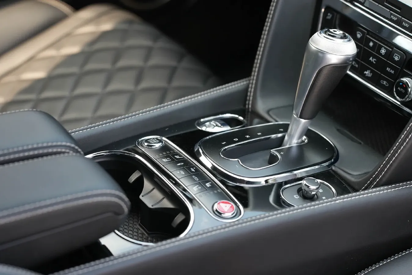 2017 Bentley Continental 4.0T 507HP V8 8AT,autocango,china used car exporter,china ev exporter,chinese used car exporter,chinese used ev exporter