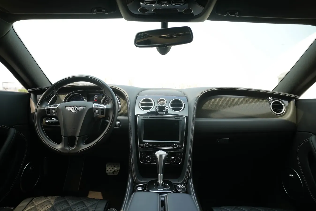 2017 Bentley Continental 4.0T 507HP V8 8AT,autocango,china used car exporter,china ev exporter,chinese used car exporter,chinese used ev exporter