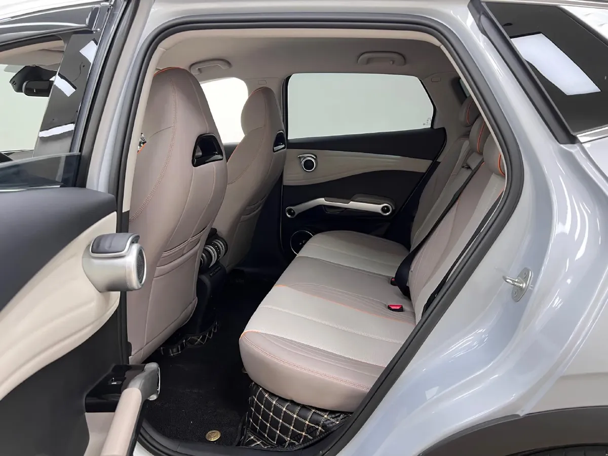 2022 Foton Grand General G7 2.0T 238HP L4 8AT,autocango,china used car exporter,china ev exporter,chinese used car exporter,chinese used ev exporter