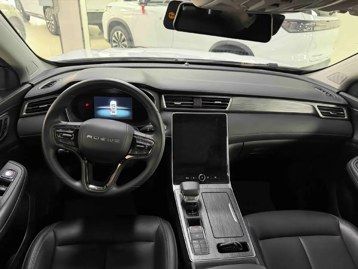 2025 Roewe RX5 1.5T 181HP L4 7DCT,autocango,china used car exporter,china ev exporter,chinese used car exporter,chinese used ev exporter