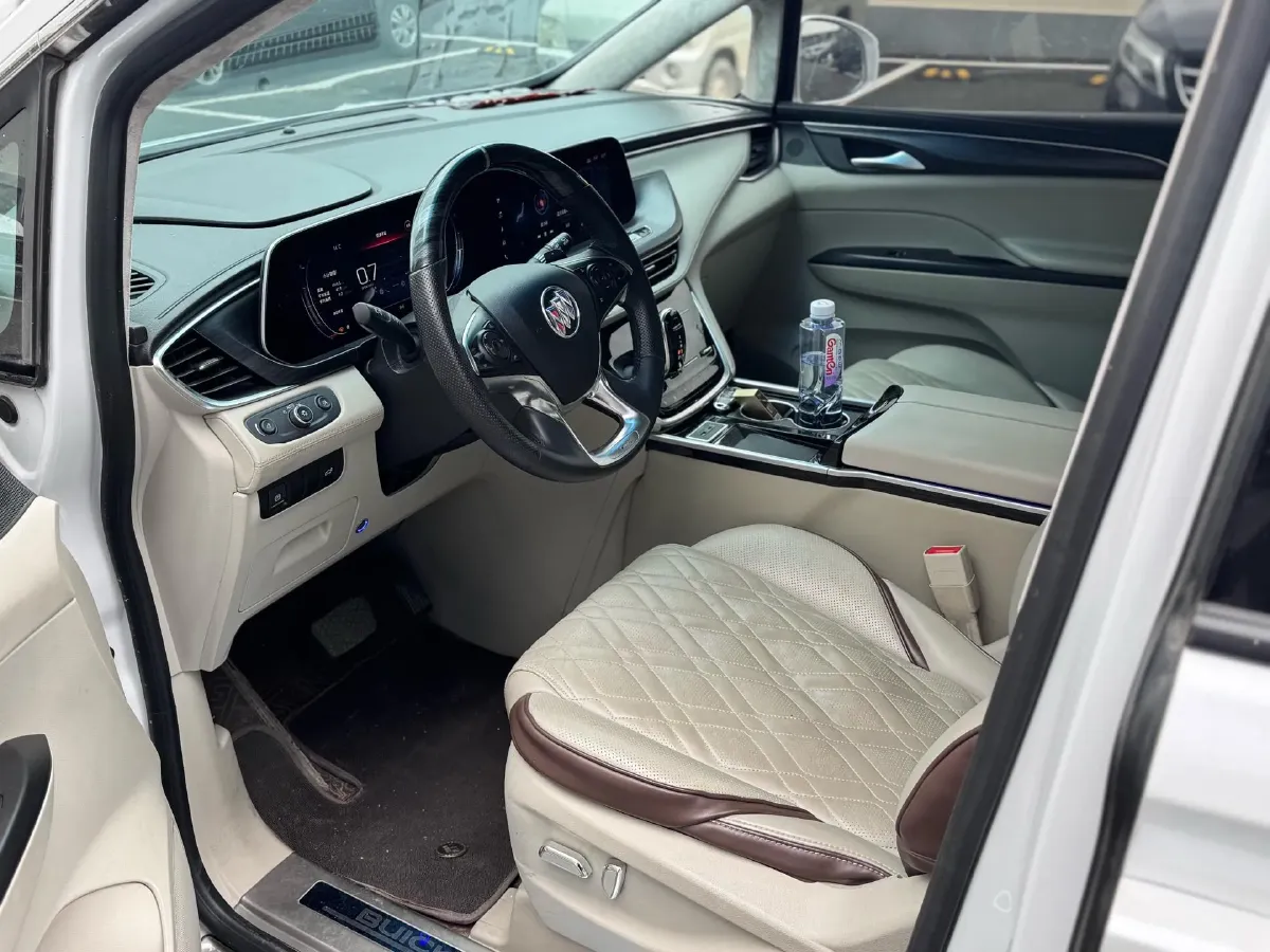 2023 Buick GL8 2.0T 237HP L4 9AT,autocango,china used car exporter,china ev exporter,chinese used car exporter,chinese used ev exporter