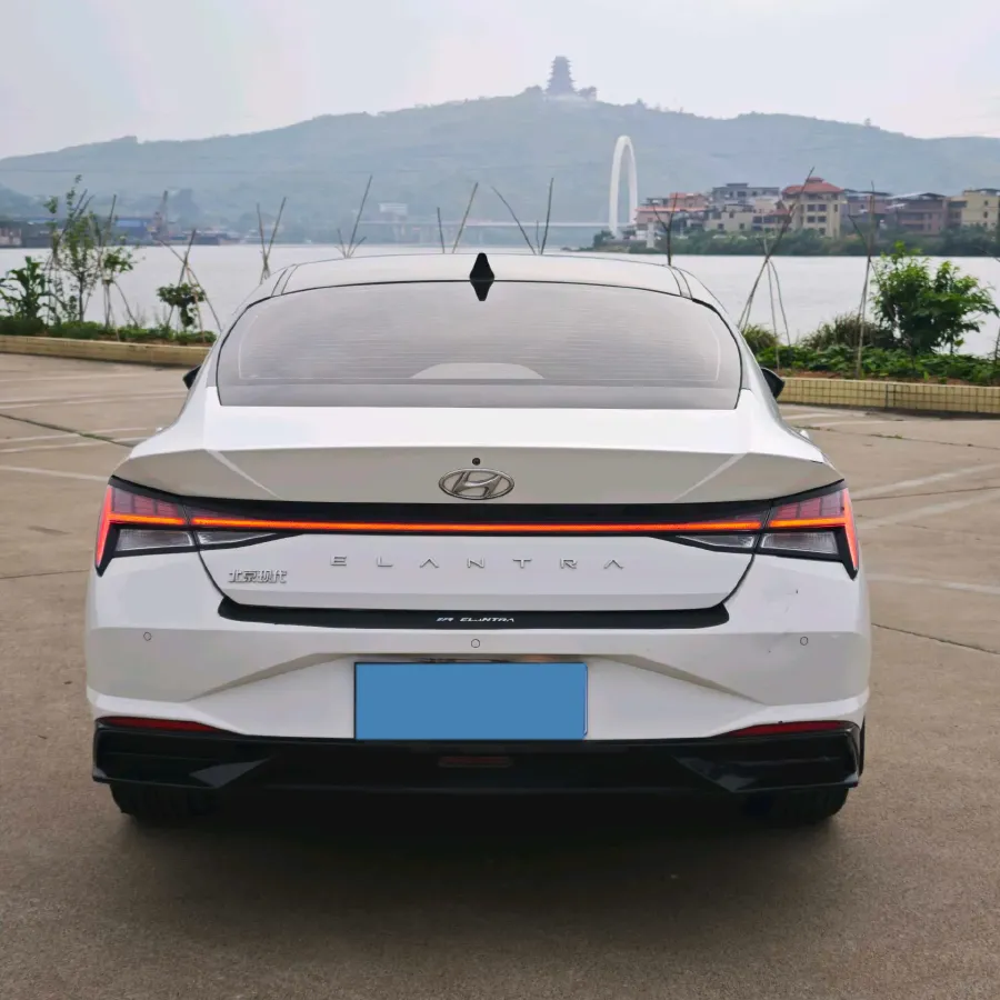 2021 Hyundai Elantra 1.5L 115HP L4 CVT,autocango,china used car exporter,china ev exporter,chinese used car exporter,chinese used ev exporter
