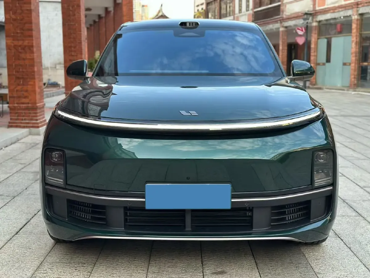 2025 Li L9 Range Extended 154HP REEV,autocango,china used car exporter,china ev exporter,chinese used car exporter,chinese used ev exporter
