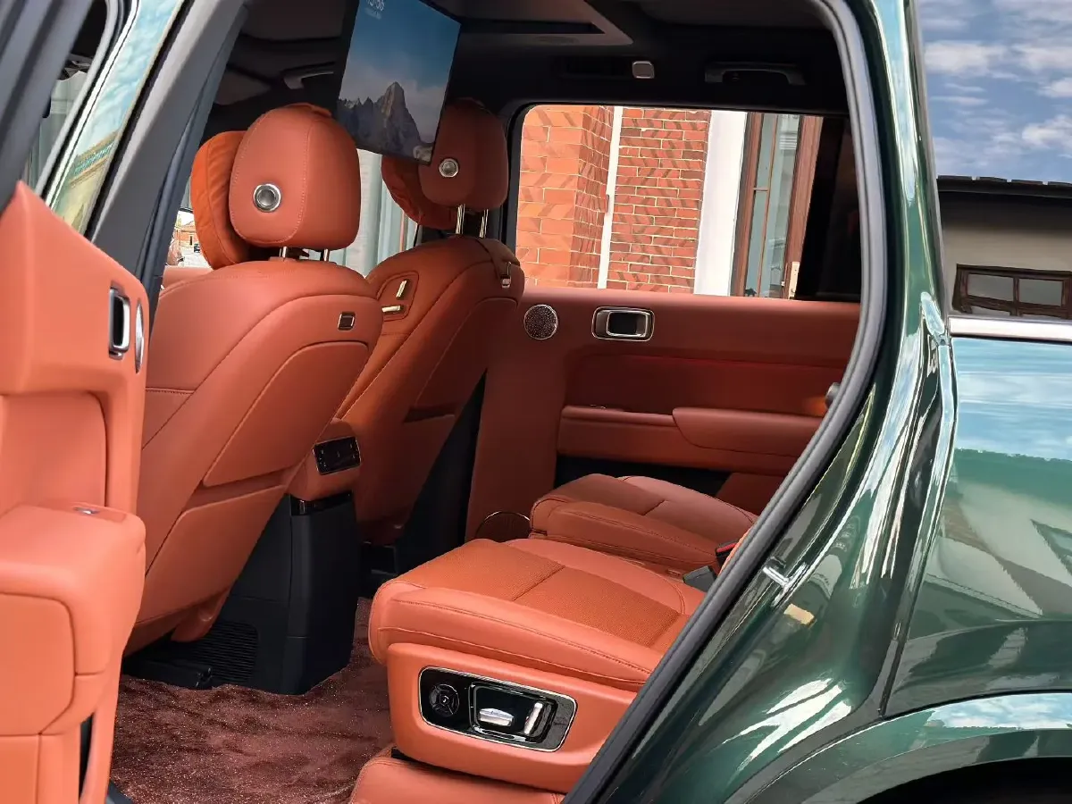 2025 Li L9 Range Extended 154HP REEV,autocango,china used car exporter,china ev exporter,chinese used car exporter,chinese used ev exporter