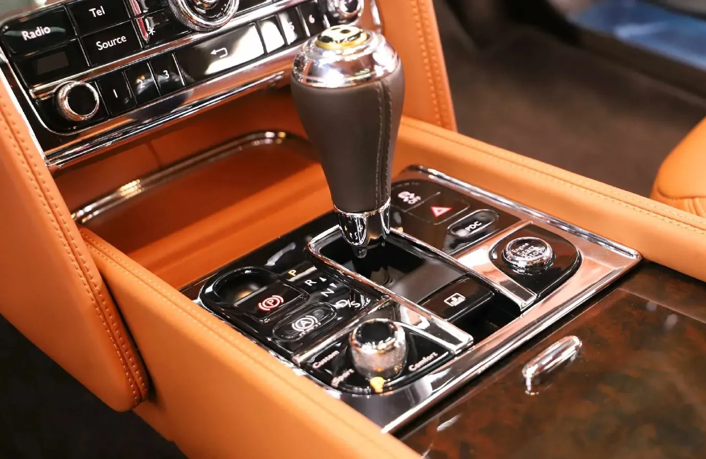 2017 Bentley Mulsanne 6.8T 513HP V8 8AT,autocango,china used car exporter,china ev exporter,chinese used car exporter,chinese used ev exporter