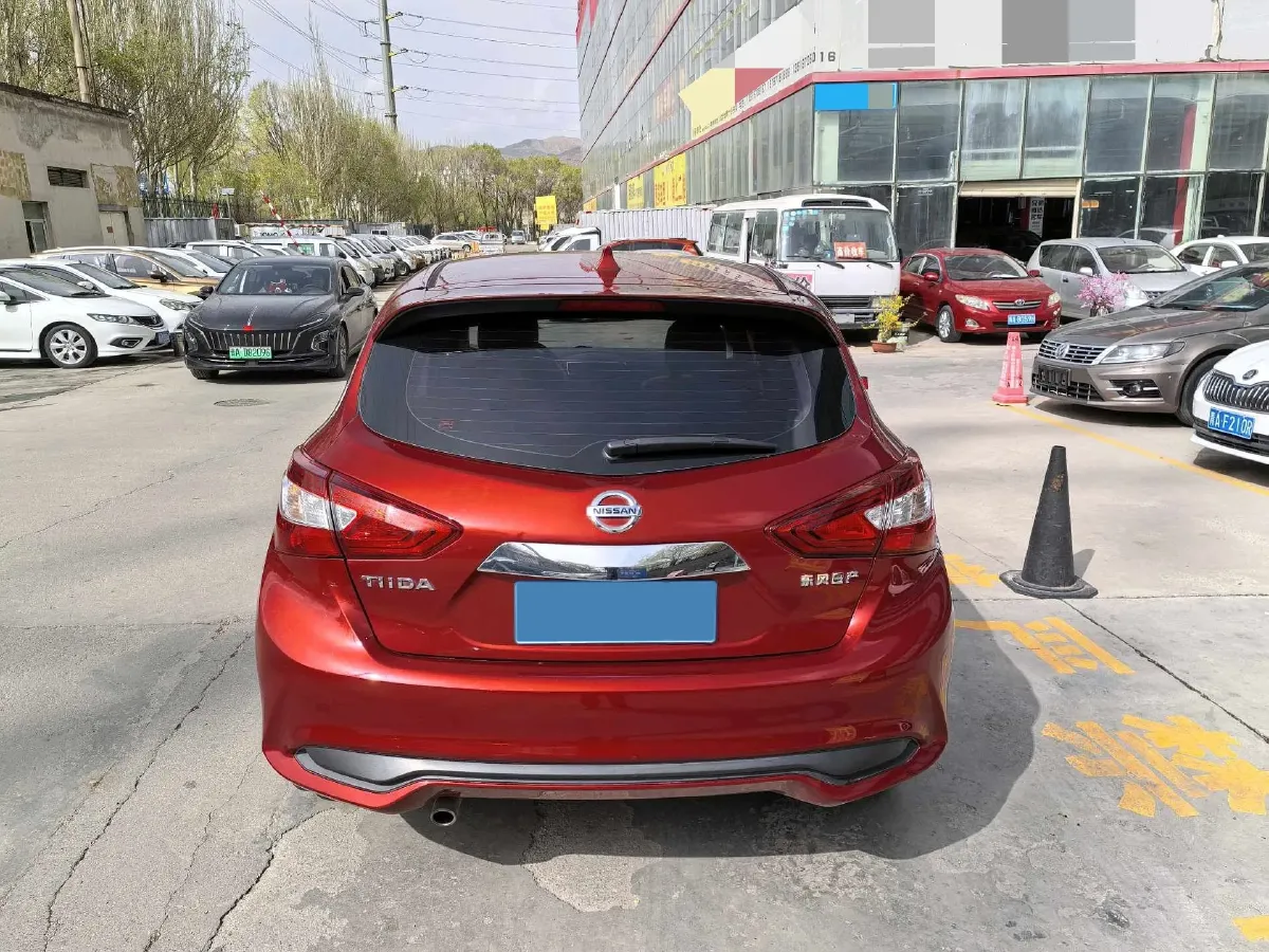 2021 Nissan Tiida 1.6L 122HP L4 CVT,autocango,china used car exporter,china ev exporter,chinese used car exporter,chinese used ev exporter