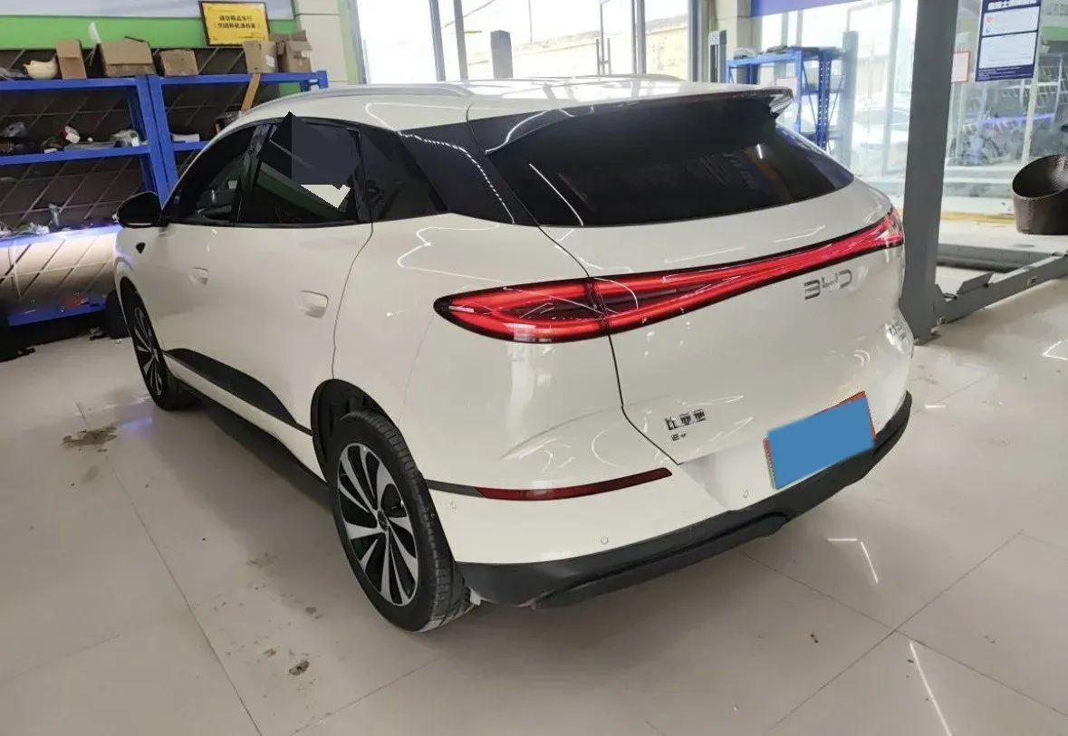 2025 LanDian E5 PLUS 1.5L 95HP L4 E-CVT PHEV,autocango,china used car exporter,china ev exporter,chinese used car exporter,chinese used ev exporter