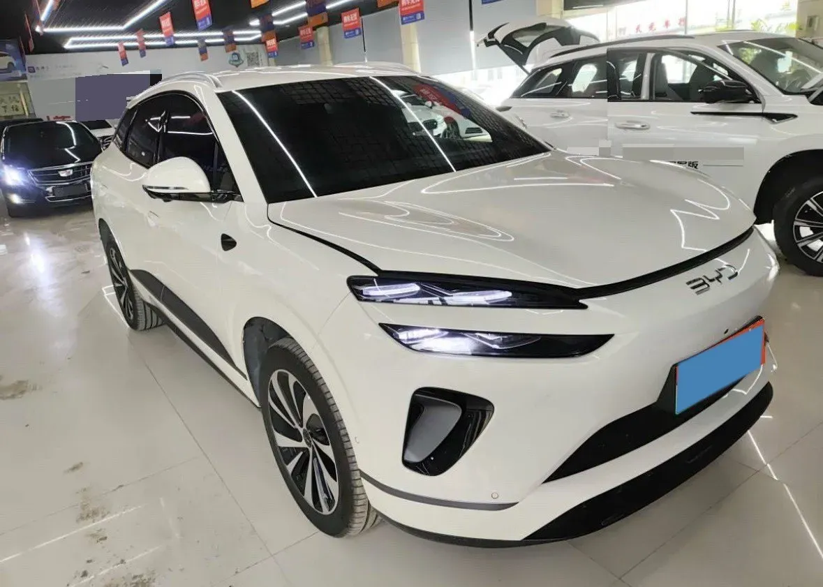 2025 LanDian E5 PLUS 1.5L 95HP L4 E-CVT PHEV,autocango,china used car exporter,china ev exporter,chinese used car exporter,chinese used ev exporter