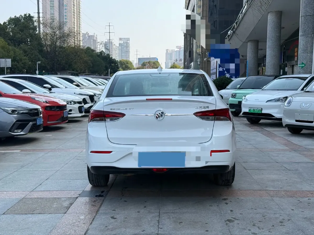 2021 Buick Excelle 1.5L 113HP L4 6AT,autocango,china used car exporter,china ev exporter,chinese used car exporter,chinese used ev exporter