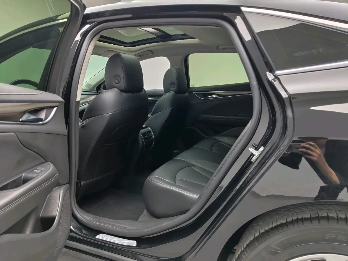 2022 Buick Larcosse 1.5T 169HP L4 9AT,autocango,china used car exporter,china ev exporter,chinese used car exporter,chinese used ev exporter