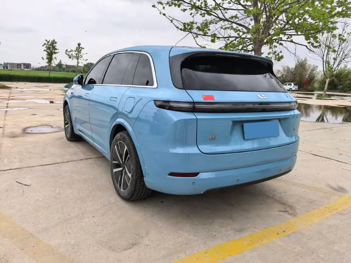 2024 Li L8 Range Extended 154HP REEV 42.8KWH,autocango,china used car exporter,china ev exporter,chinese used car exporter,chinese used ev exporter