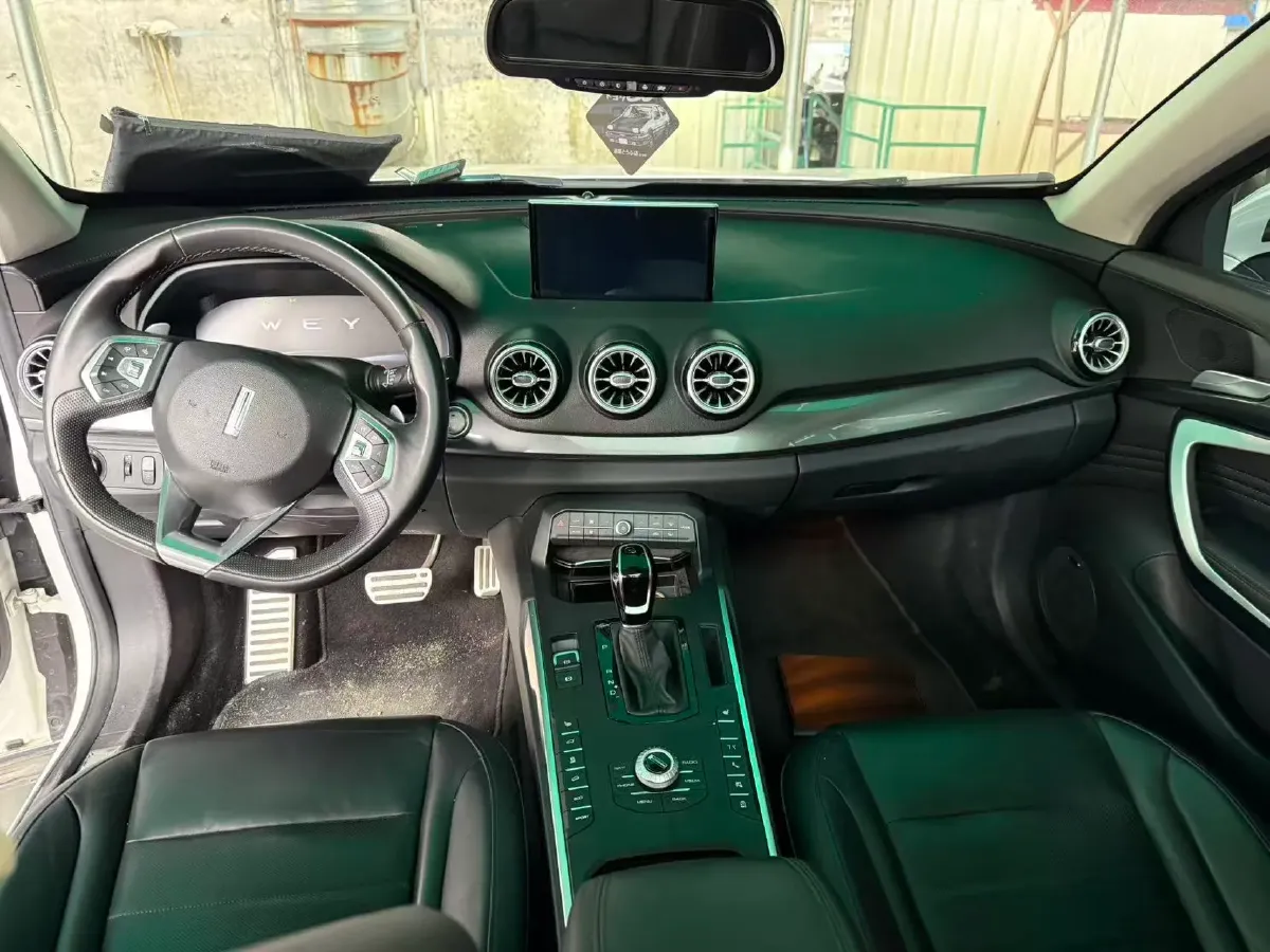 2017 WEY VV7 2.0T 234HP L4 7DCT,autocango,china used car exporter,china ev exporter,chinese used car exporter,chinese used ev exporter