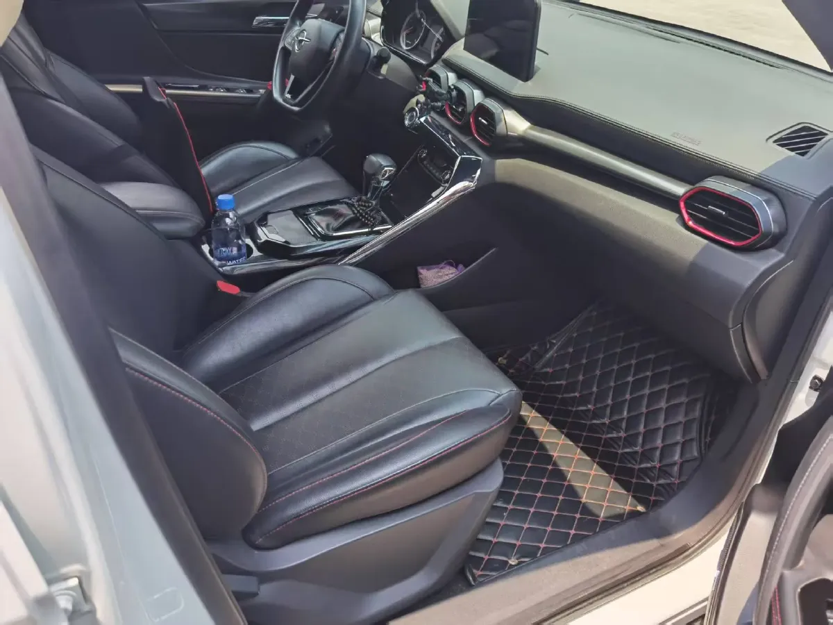 2019 HaiMa 8S 1.6T 195HP L4 6AT,autocango,china used car exporter,china ev exporter,chinese used car exporter,chinese used ev exporter