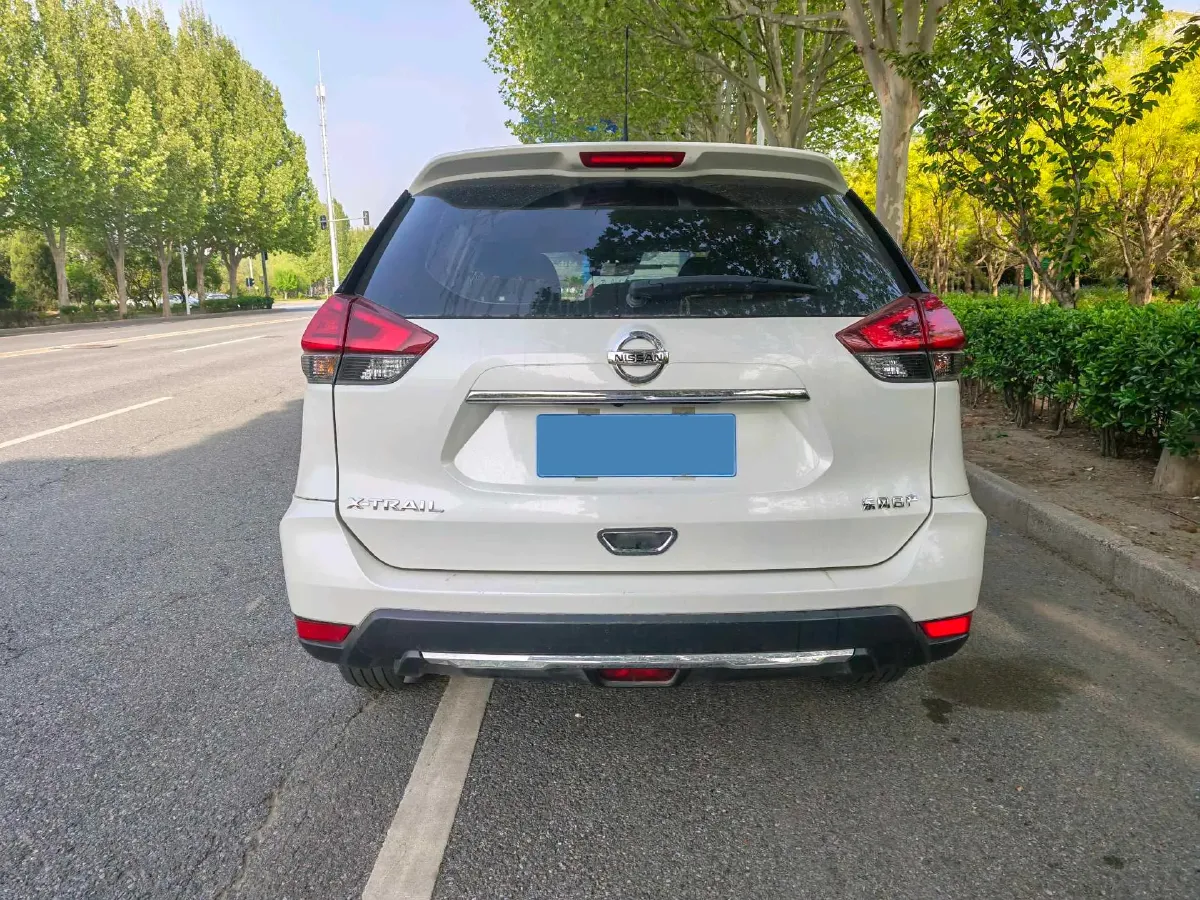 2021 Nissan X-Trail 2.0L 151HP L4 CVT,autocango,china used car exporter,china ev exporter,chinese used car exporter,chinese used ev exporter