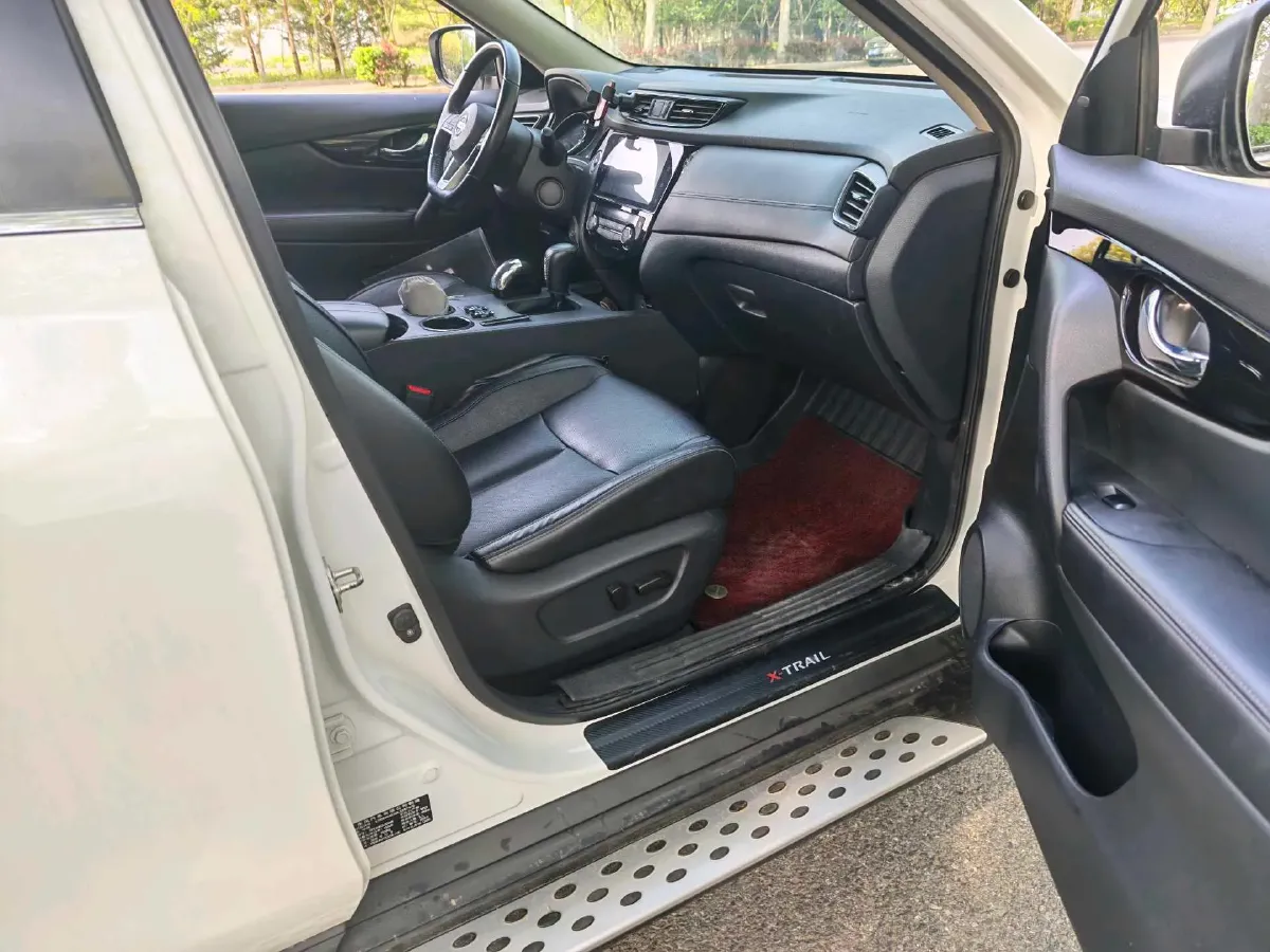 2021 Nissan X-Trail 2.0L 151HP L4 CVT,autocango,china used car exporter,china ev exporter,chinese used car exporter,chinese used ev exporter