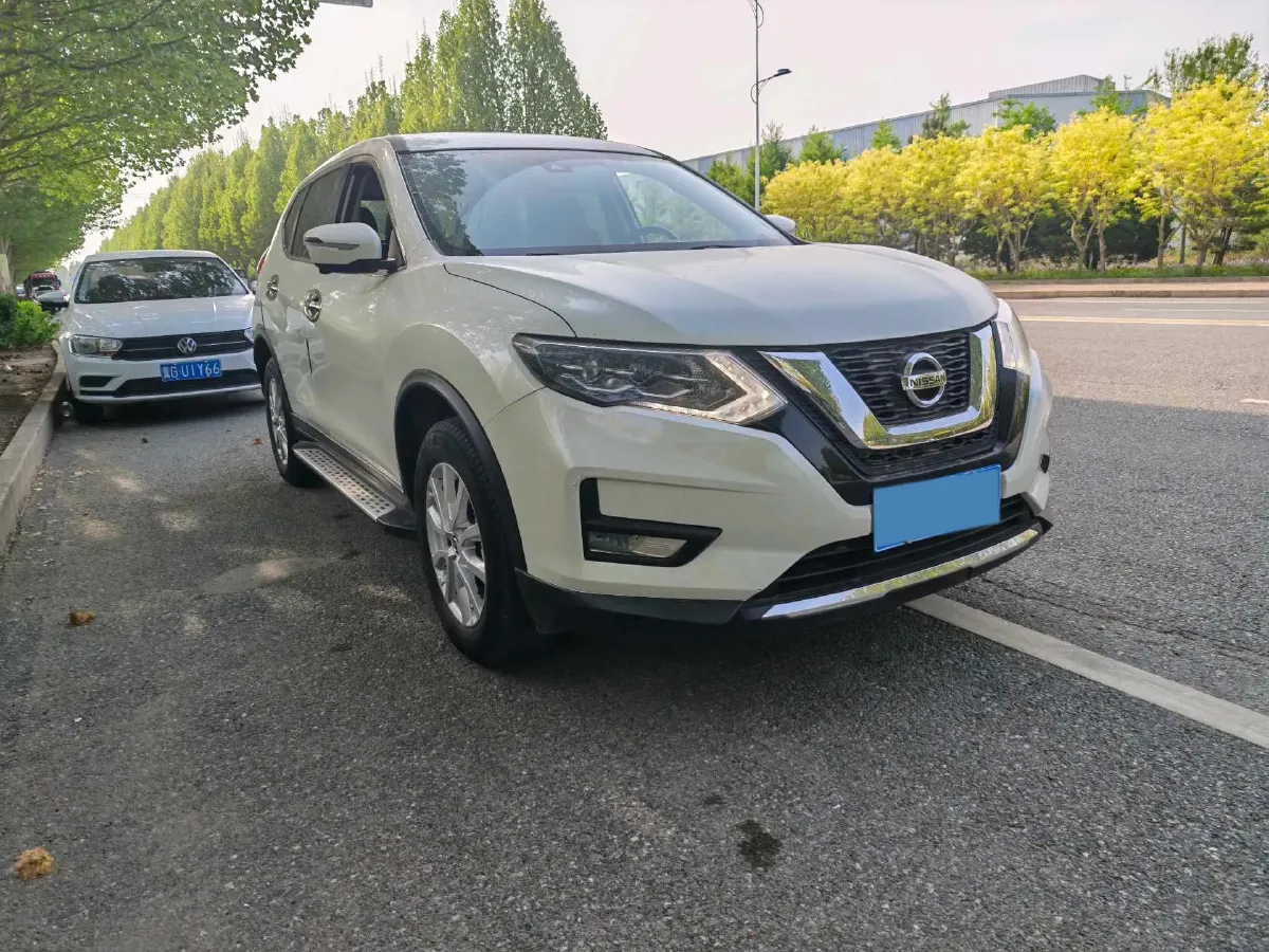 2021 Nissan X-Trail 2.0L 151HP L4 CVT,autocango,china used car exporter,china ev exporter,chinese used car exporter,chinese used ev exporter