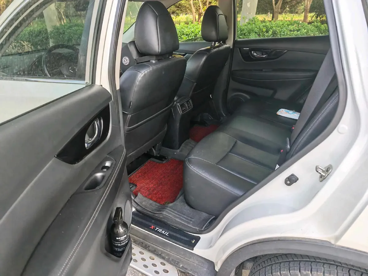 2021 Nissan X-Trail 2.0L 151HP L4 CVT,autocango,china used car exporter,china ev exporter,chinese used car exporter,chinese used ev exporter