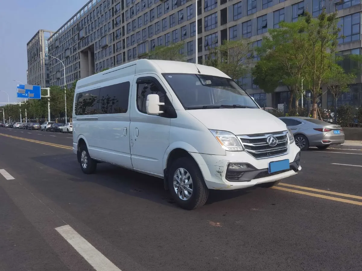 2021 MAXUS T70 2.0T 214HP L4 6MT,autocango,china used car exporter,china ev exporter,chinese used car exporter,chinese used ev exporter