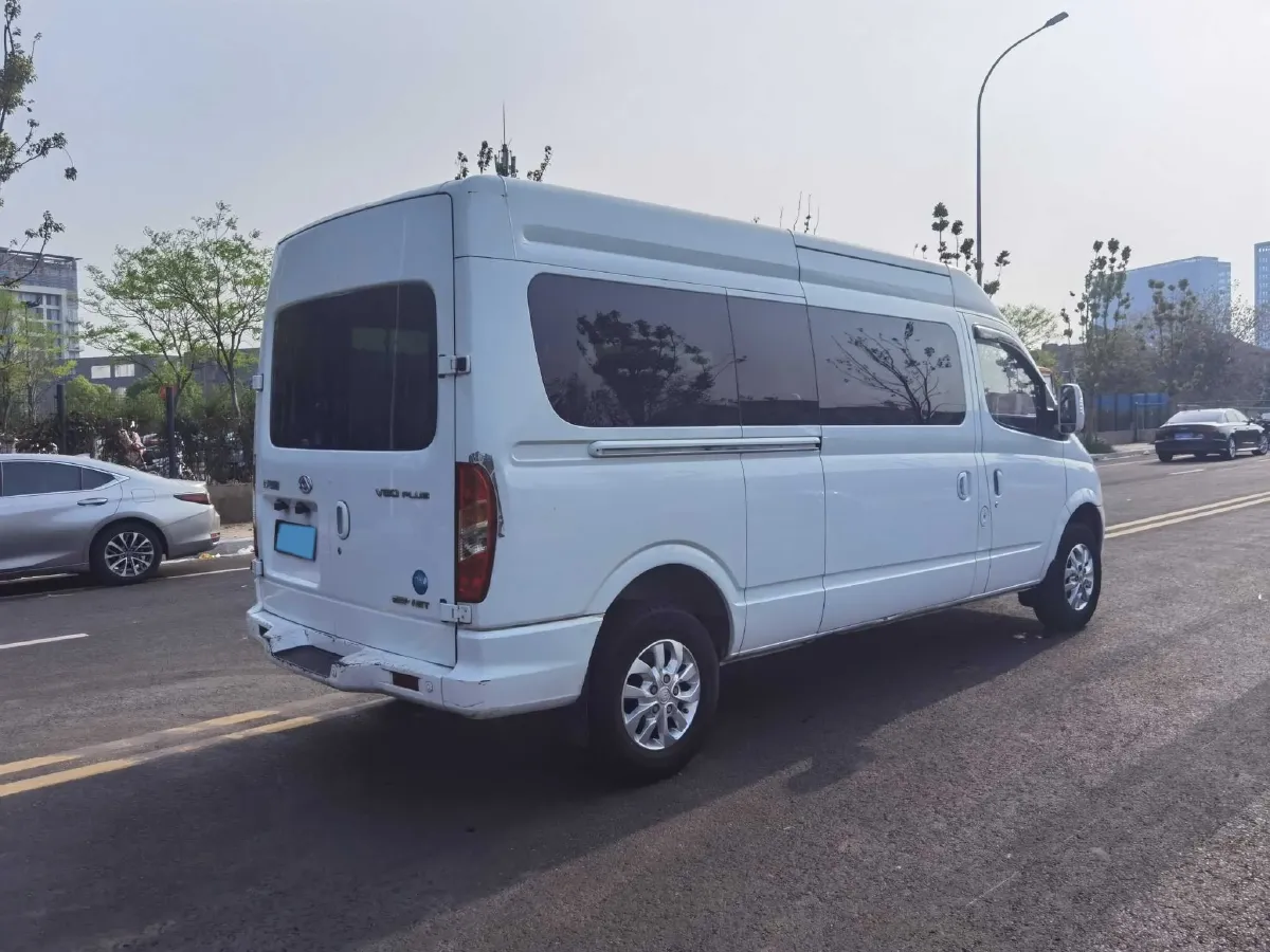 2021 MAXUS T70 2.0T 214HP L4 6MT,autocango,china used car exporter,china ev exporter,chinese used car exporter,chinese used ev exporter