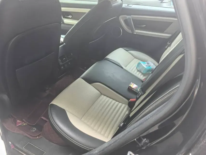 2020 Land Rover Discovery Sport 2.0T 249HP L4 9AT,autocango,china used car exporter,china ev exporter,chinese used car exporter,chinese used ev exporter