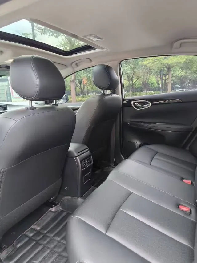 2021 Nissan Sylphy 1.6L 122HP L4 CVT,autocango,china used car exporter,china ev exporter,chinese used car exporter,chinese used ev exporter