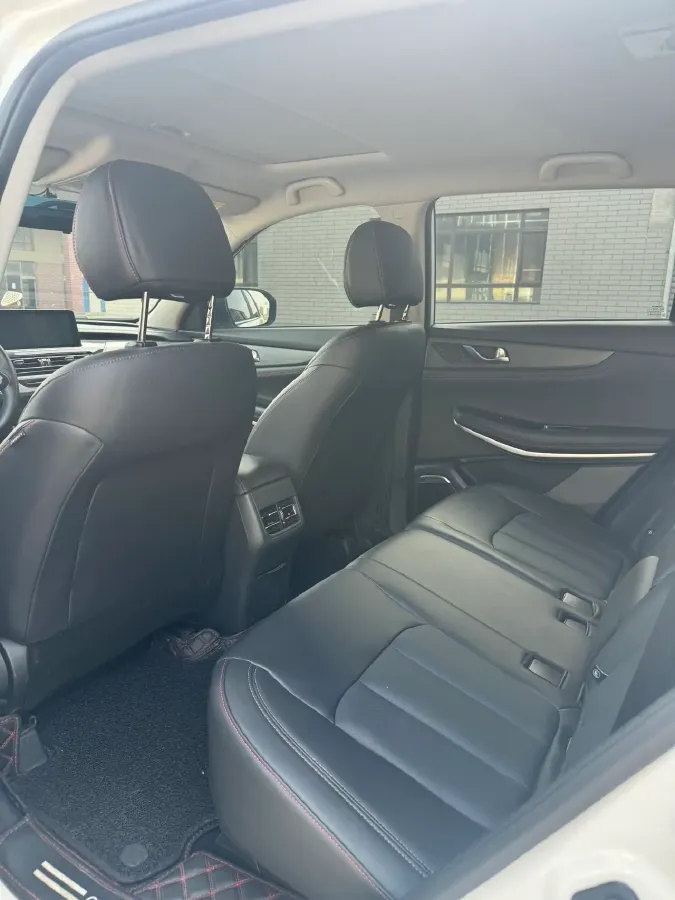 2021 ChangAn CS75 1.5T 178HP L4 7DCT,autocango,china used car exporter,china ev exporter,chinese used car exporter,chinese used ev exporter