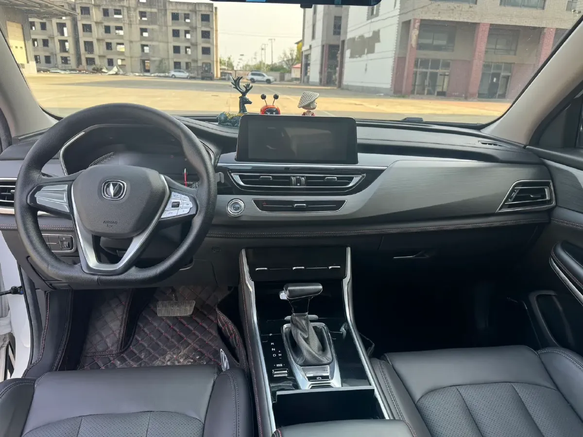 2021 ChangAn CS75 1.5T 178HP L4 7DCT,autocango,china used car exporter,china ev exporter,chinese used car exporter,chinese used ev exporter