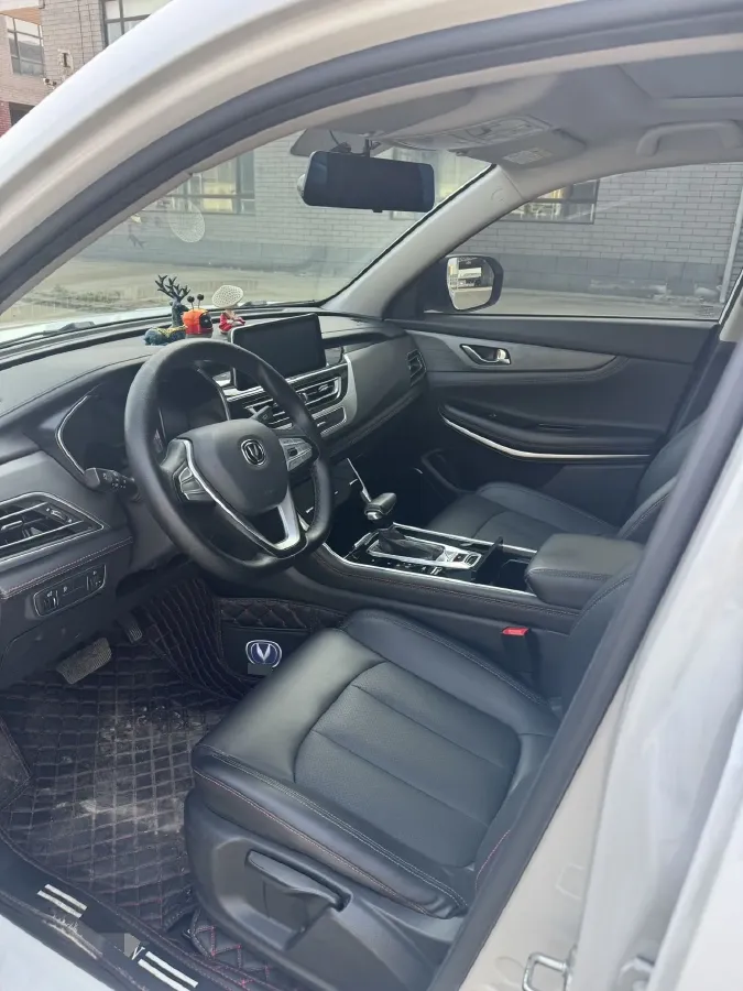 2021 ChangAn CS75 1.5T 178HP L4 7DCT,autocango,china used car exporter,china ev exporter,chinese used car exporter,chinese used ev exporter