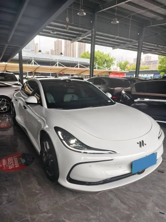 2024 IM L6 BEV 75KWH,autocango,china used car exporter,china ev exporter,chinese used car exporter,chinese used ev exporter