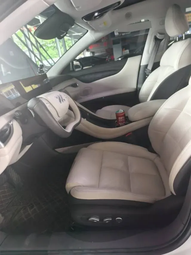 2024 IM L6 BEV 75KWH,autocango,china used car exporter,china ev exporter,chinese used car exporter,chinese used ev exporter