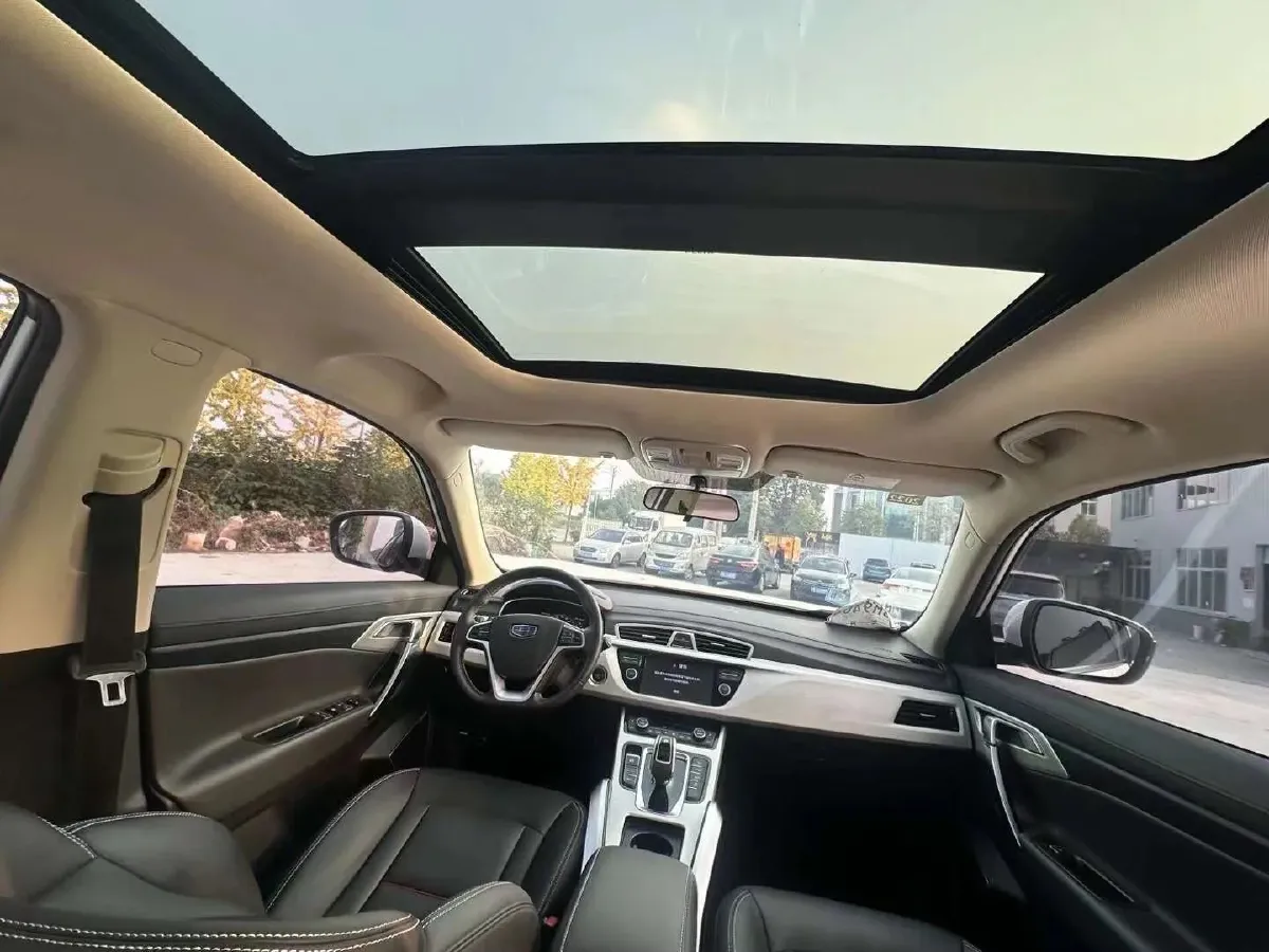 2020 Roewe i6 1.5T 169HP L4 7DCT,autocango,china used car exporter,china ev exporter,chinese used car exporter,chinese used ev exporter