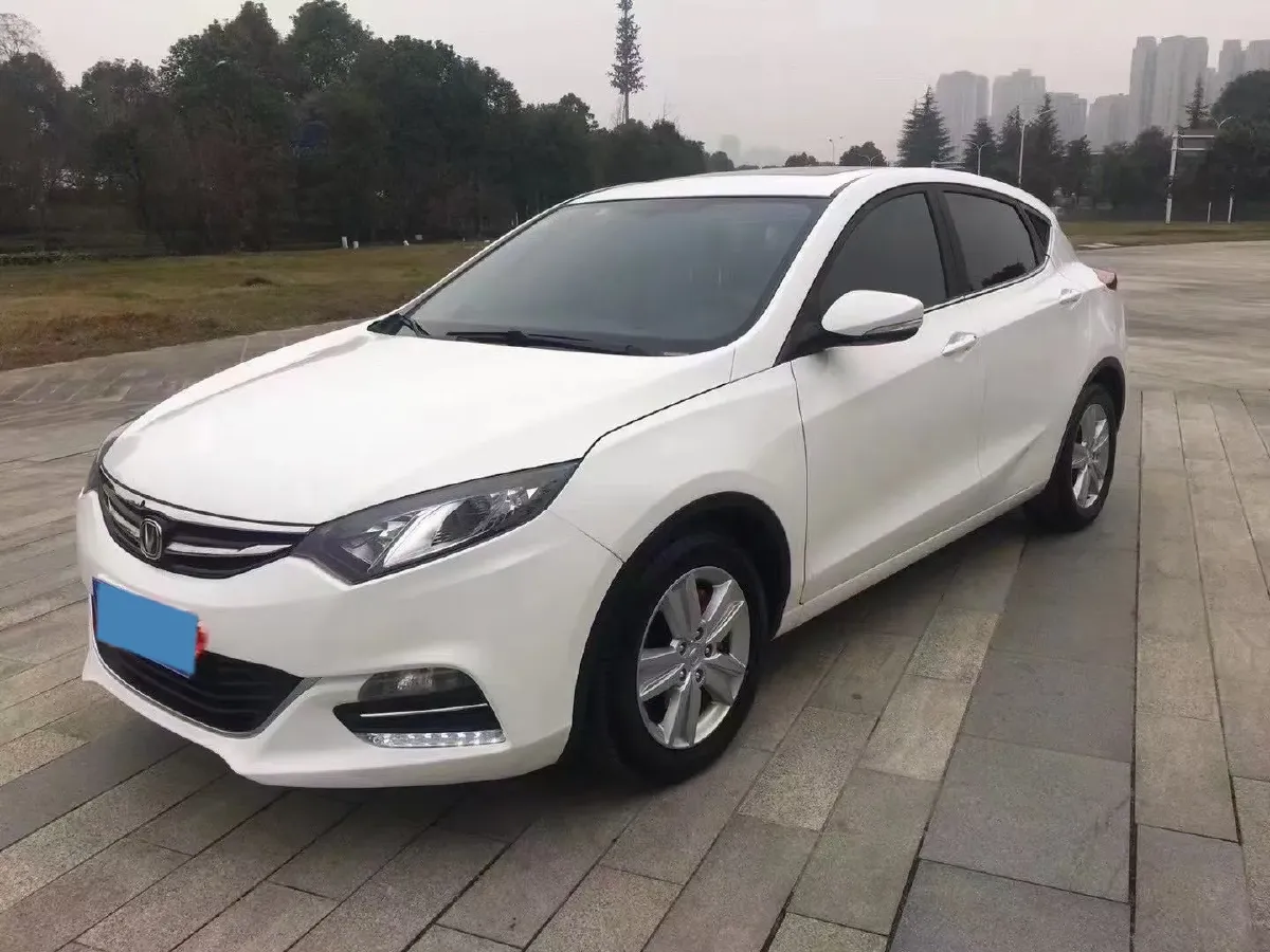 2020 Roewe i6 1.5T 169HP L4 7DCT,autocango,china used car exporter,china ev exporter,chinese used car exporter,chinese used ev exporter