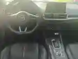 2017 Mazda 3 Axela 1.5L 117HP L4 6AT