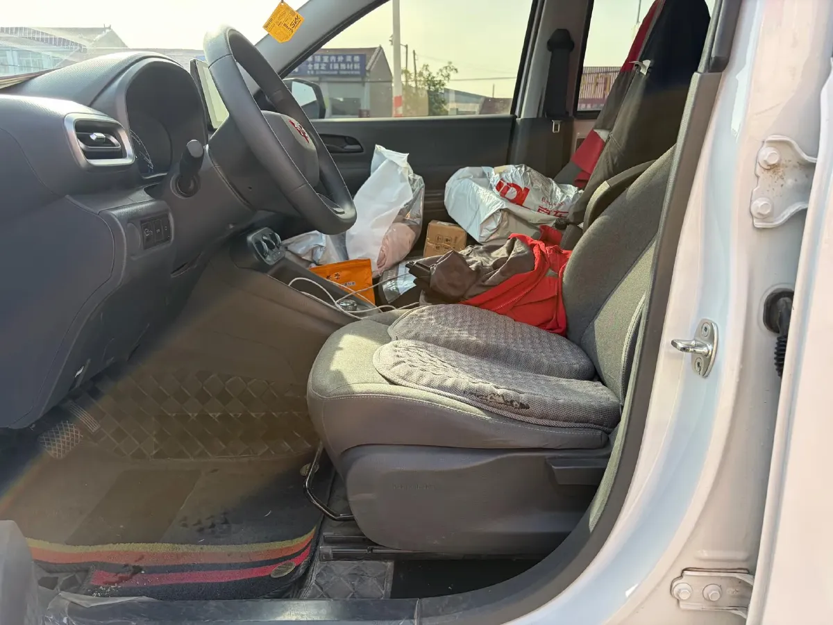 2024 WuLing HongGuang New Energy BEV 32.6KWH,autocango,china used car exporter,china ev exporter,chinese used car exporter,chinese used ev exporter