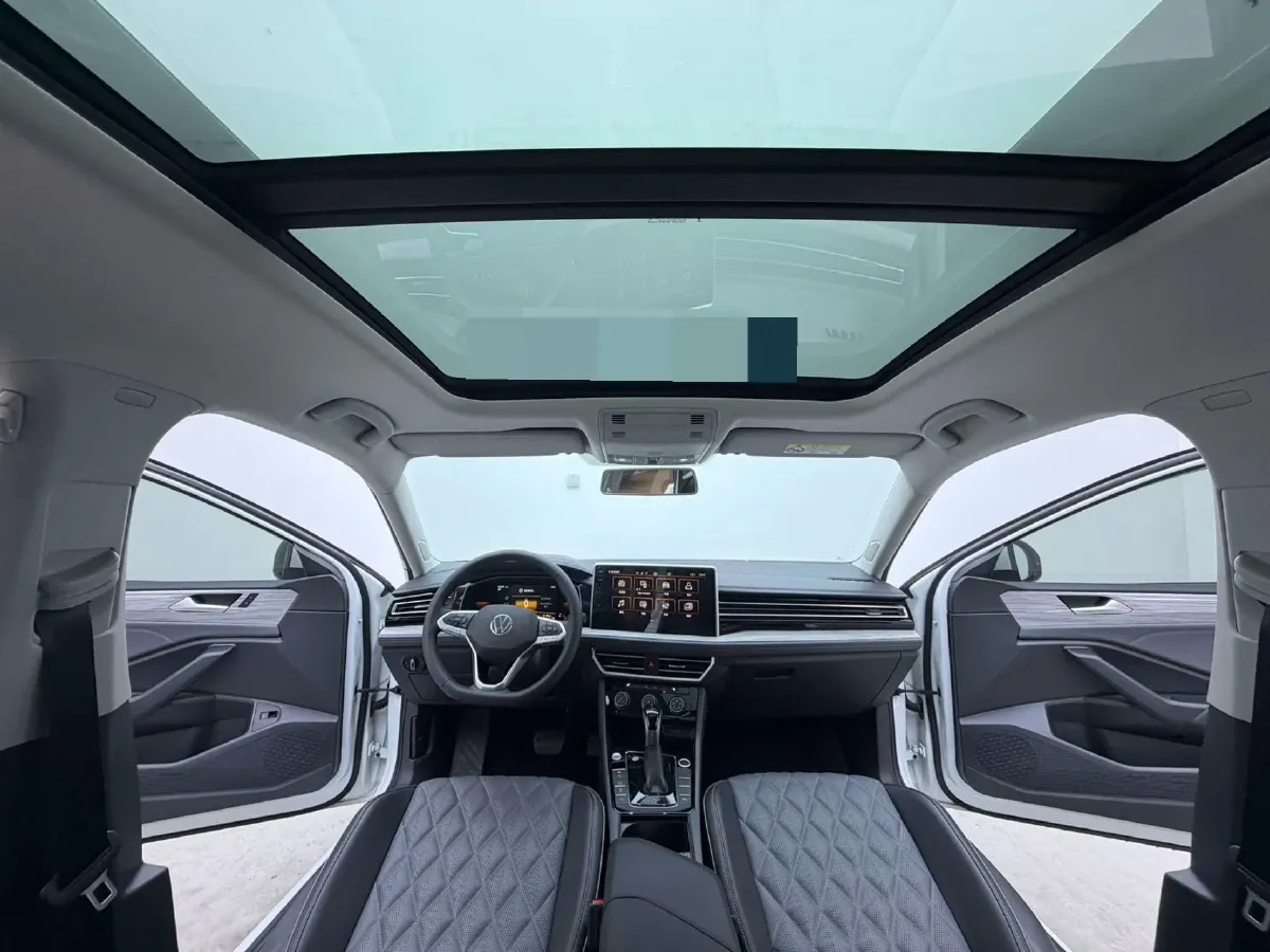 2023 Volkswagen Sagitar 1.4T 150HP L4 7DCT,autocango,china used car exporter,china ev exporter,chinese used car exporter,chinese used ev exporter