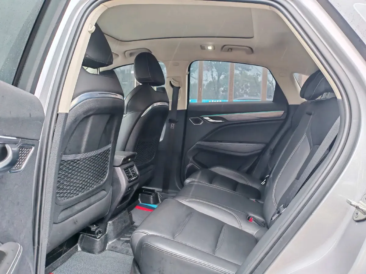 2019 Geely Tugella 2.0T 238HP L4 8AT,autocango,china used car exporter,china ev exporter,chinese used car exporter,chinese used ev exporter