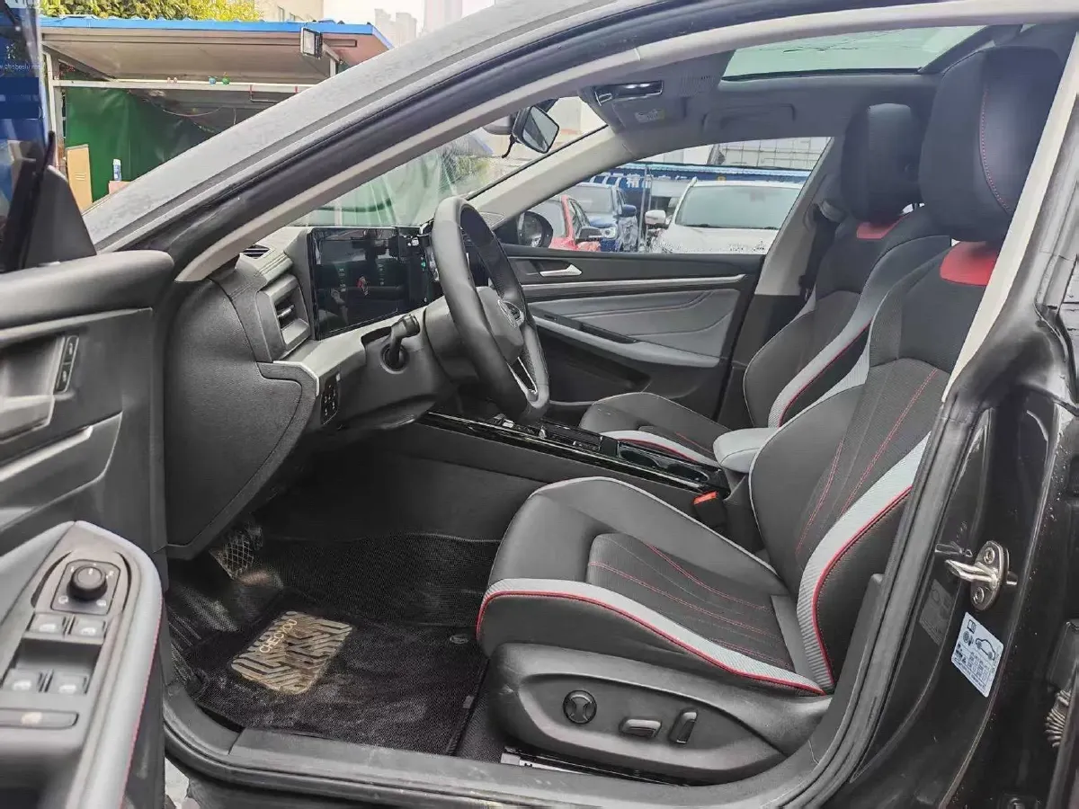 2023 Volkswagen Lamando 1.4T 150HP L4 7DCT,autocango,china used car exporter,china ev exporter,chinese used car exporter,chinese used ev exporter