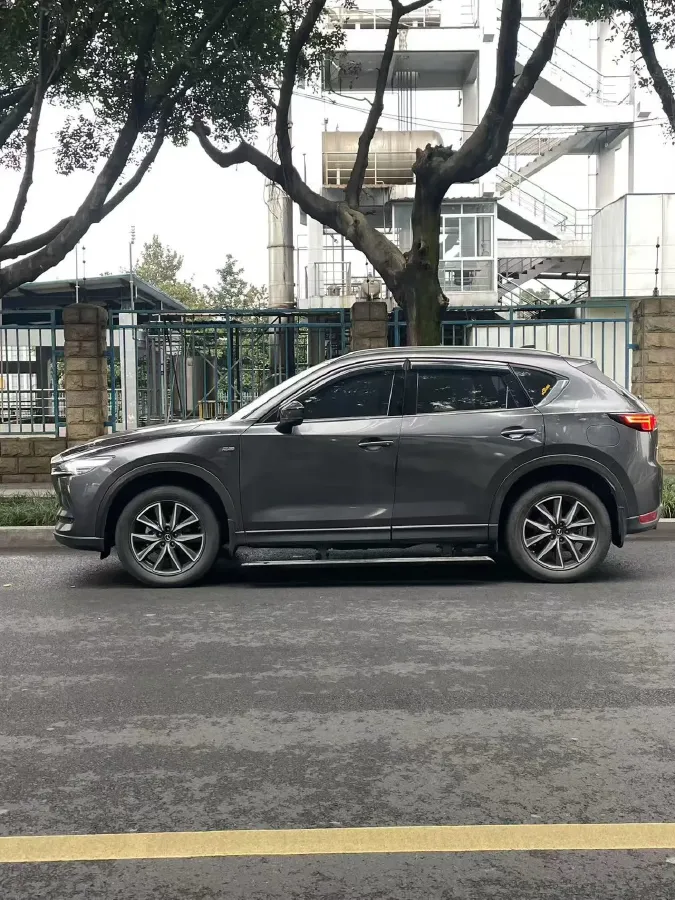 2017 Mazda CX-5 2.5L 196HP L4 6AT,autocango,china used car exporter,china ev exporter,chinese used car exporter,chinese used ev exporter