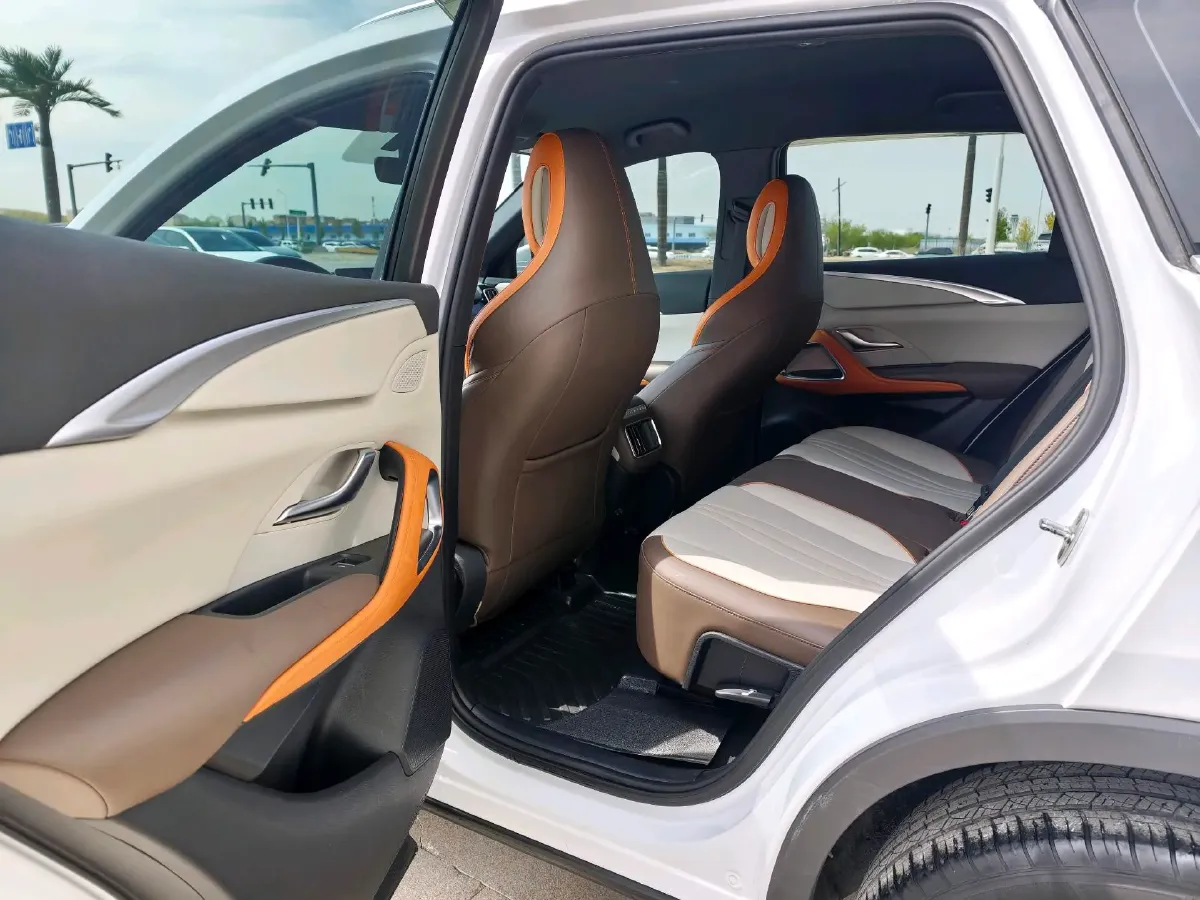 2022 Ruichi Auto EC35 BEV 82HP BEV 36.288KWH,autocango,china used car exporter,china ev exporter,chinese used car exporter,chinese used ev exporter