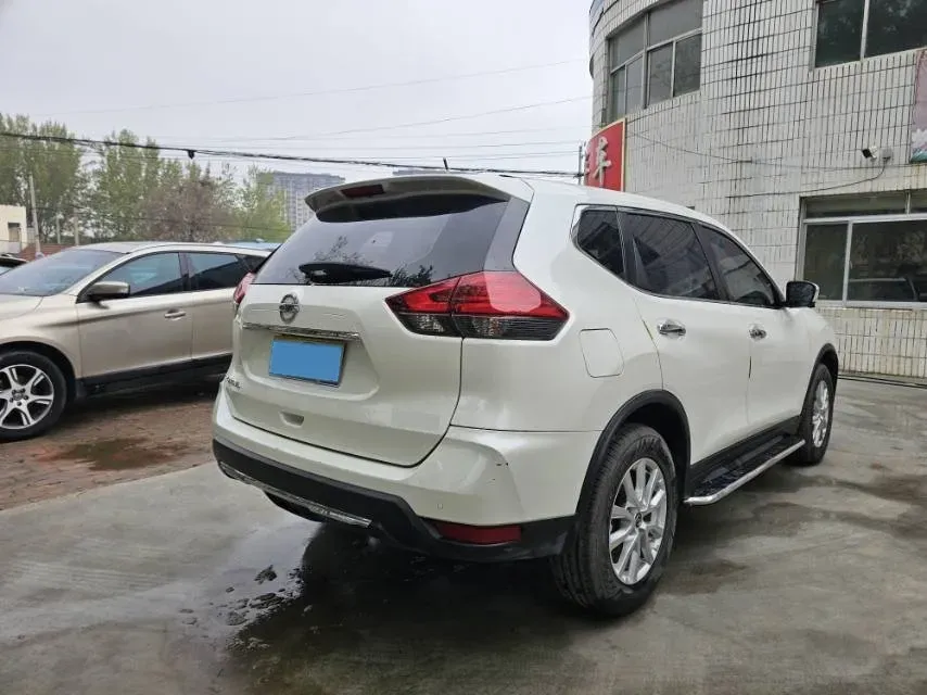 2020 Nissan X-Trail 2.0L 154HP L4 CVT,autocango,china used car exporter,china ev exporter,chinese used car exporter,chinese used ev exporter