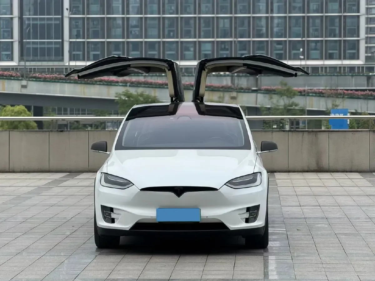 2017 Tesla Model X BEV 100KWH,autocango,china used car exporter,china ev exporter,chinese used car exporter,chinese used ev exporter