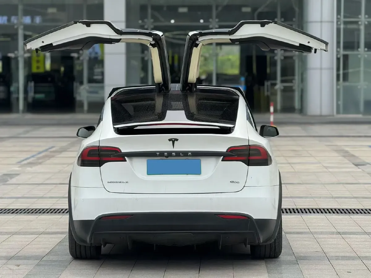2017 Tesla Model X BEV 100KWH,autocango,china used car exporter,china ev exporter,chinese used car exporter,chinese used ev exporter