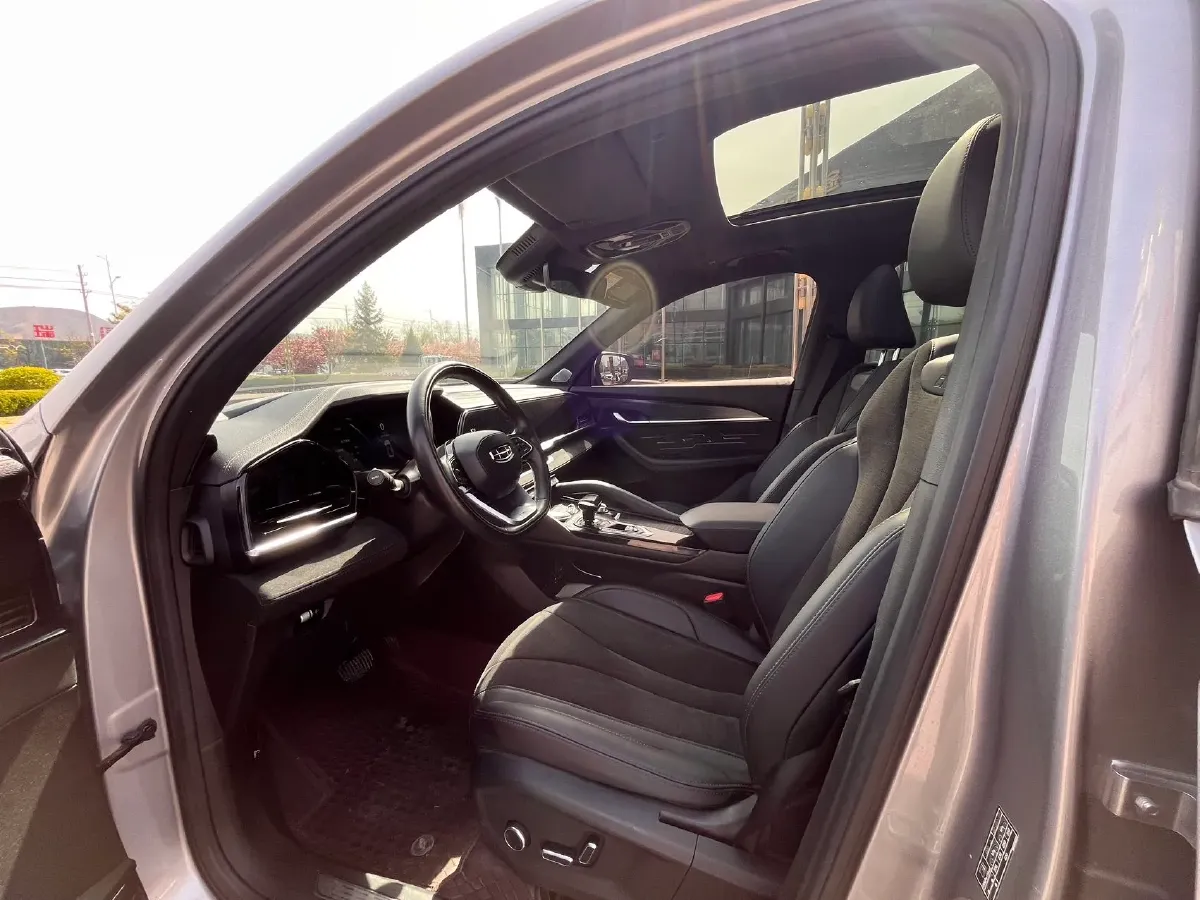 2024 Geely Monjaro 2.0T 238HP L4 8AT,autocango,china used car exporter,china ev exporter,chinese used car exporter,chinese used ev exporter