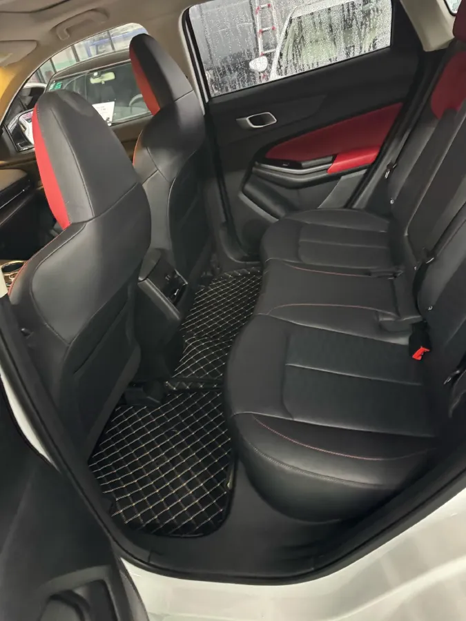 2022 ChangAn Oshan X7 Plus 1.5T 188HP L4 7DCT,autocango,china used car exporter,china ev exporter,chinese used car exporter,chinese used ev exporter