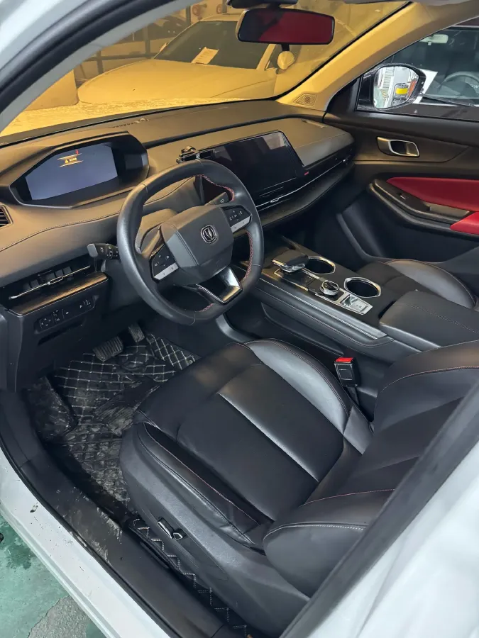 2022 ChangAn Oshan X7 Plus 1.5T 188HP L4 7DCT,autocango,china used car exporter,china ev exporter,chinese used car exporter,chinese used ev exporter